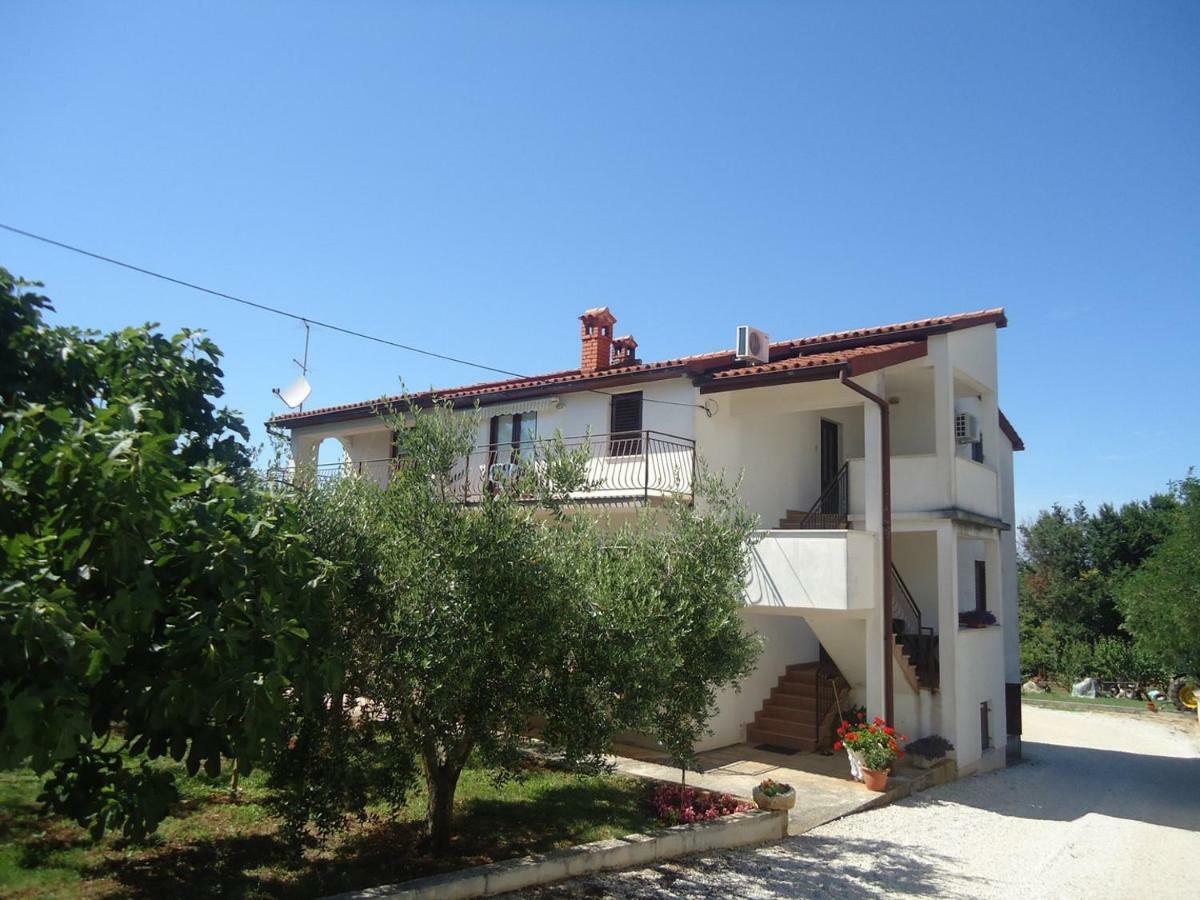 Apartment Daniela Savudrija Exterior photo